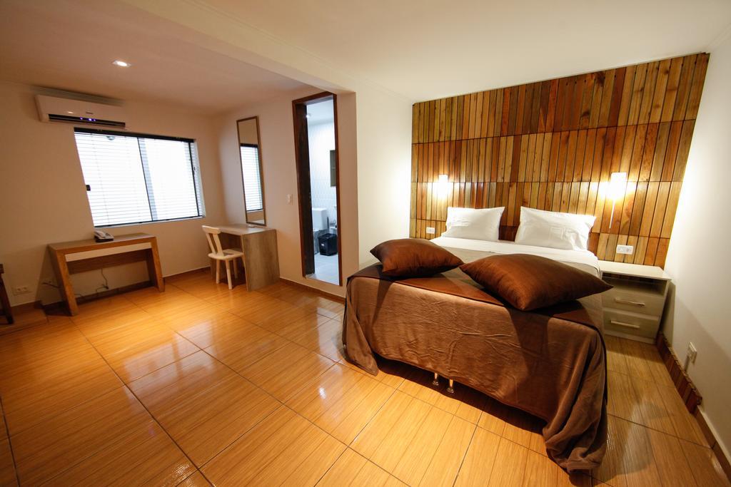 Iguassu Flats Hotel Φοζ ντο Ιγκουασού Δωμάτιο φωτογραφία